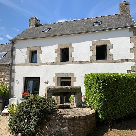 Longere De Kerveguen Argoat Vila Leuhan Exterior foto